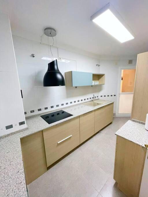 Modern Apartment In Malaga - Rosas Bagian luar foto